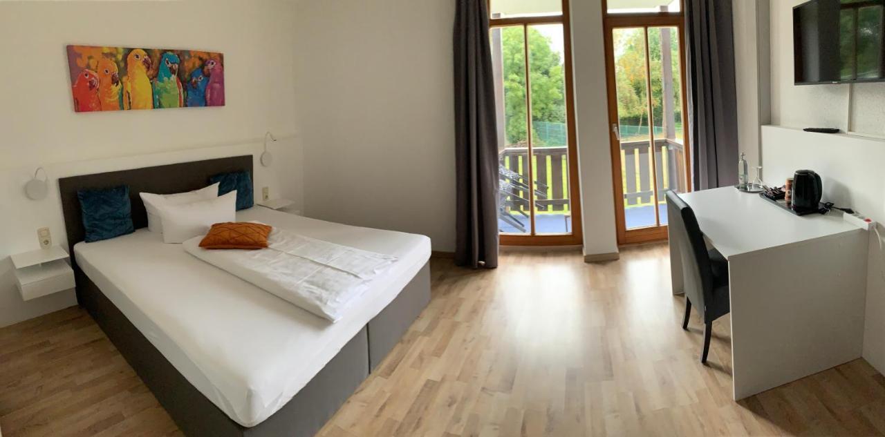 Parkhotel 참 외부 사진