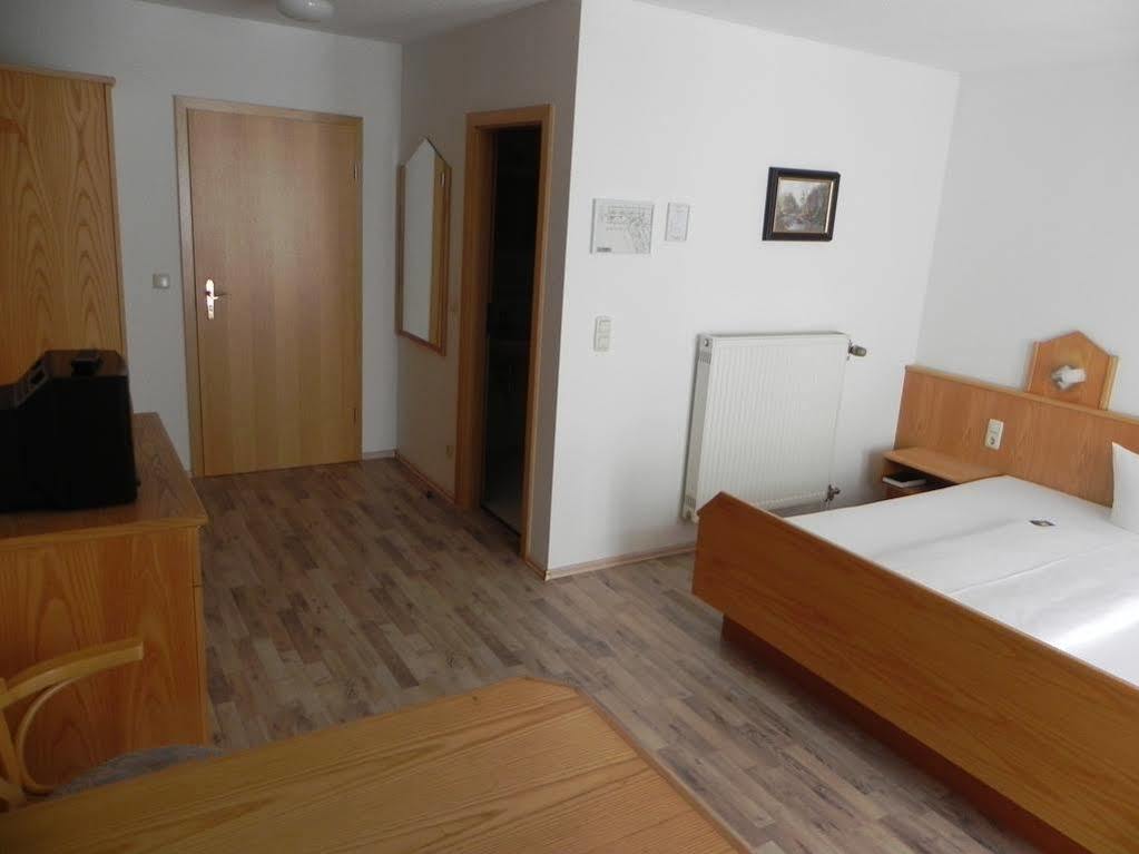 Parkhotel 참 외부 사진